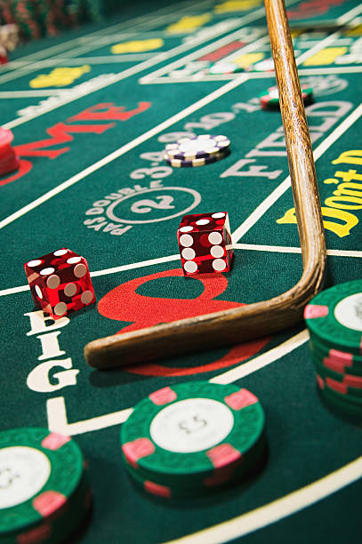 Live dealer table with multiple players and real-time ranking display